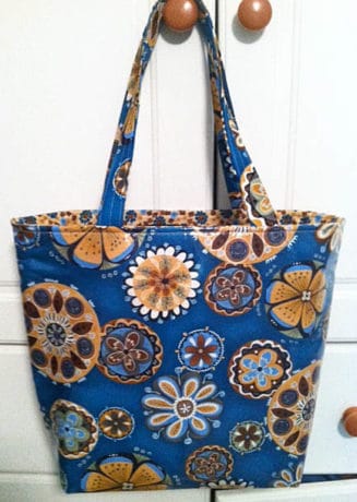 You'll Love this Easy to Make Summer Tote - Lazy Girl Designs